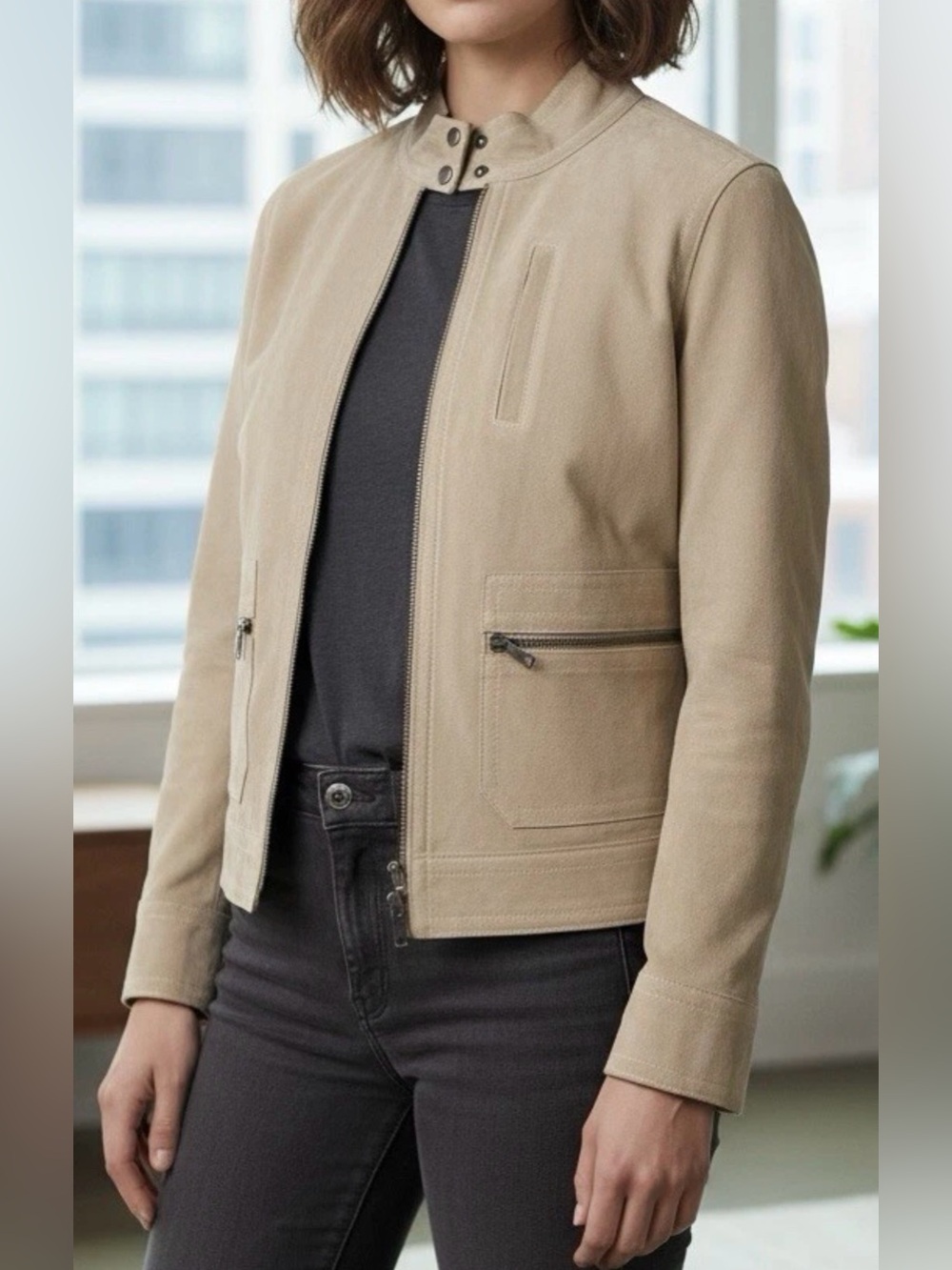 Vintage Y2K Banana Republic Women’s 100% Suede Leather Moto Jacket Beige Small